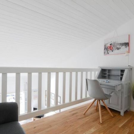 Appartement Sur L'Ilot De St Martin Au Centre Du Port Vue Exceptionnelle ! à Saint-Martin-de-Ré Extérieur photo